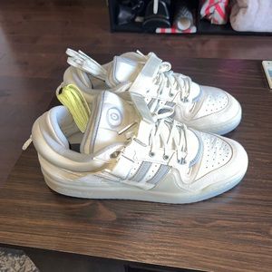 Bad Bunny x Forum Buckle Low ‘Last Forum’